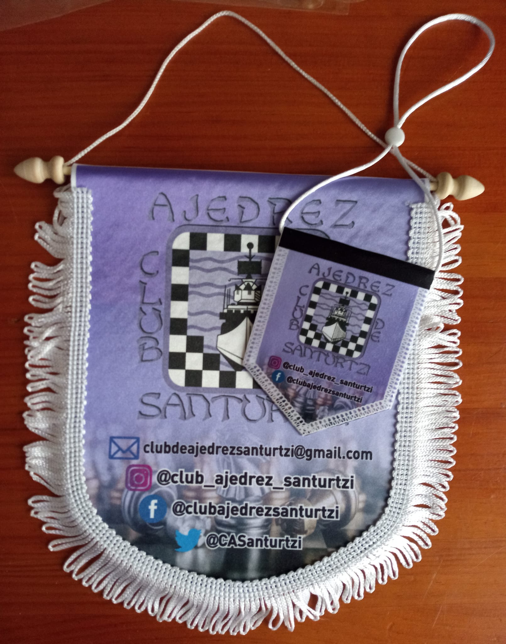 BANDERIN CHICO PERSONALIZADO AJEDREZ SANTURZI
